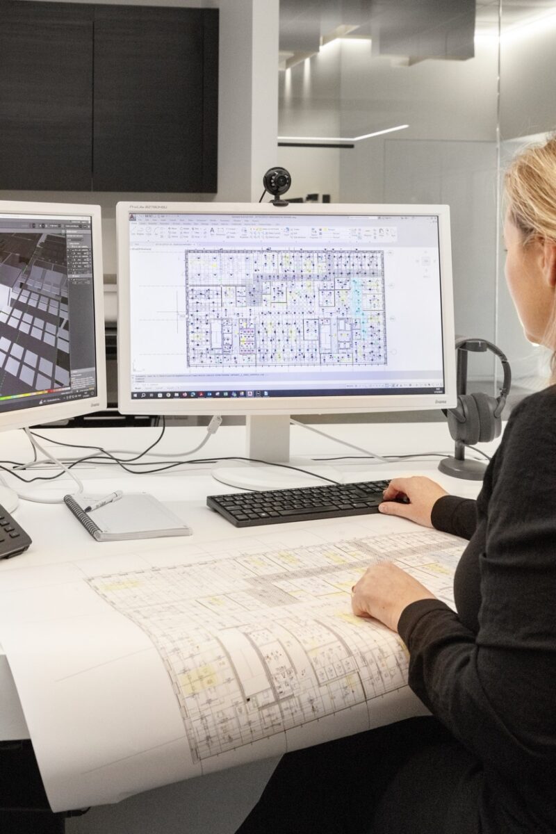 Lichtarchitecte maakt een lichtstudie